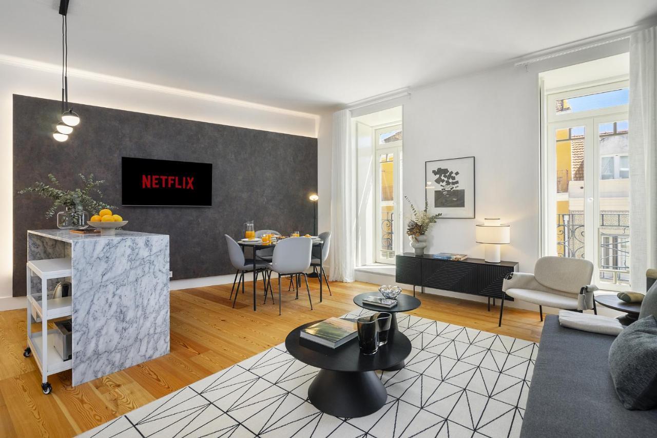 Whome Exclusive City Hideaway Perfect For Digital Nomads & Remote Workers Lisbon Luaran gambar